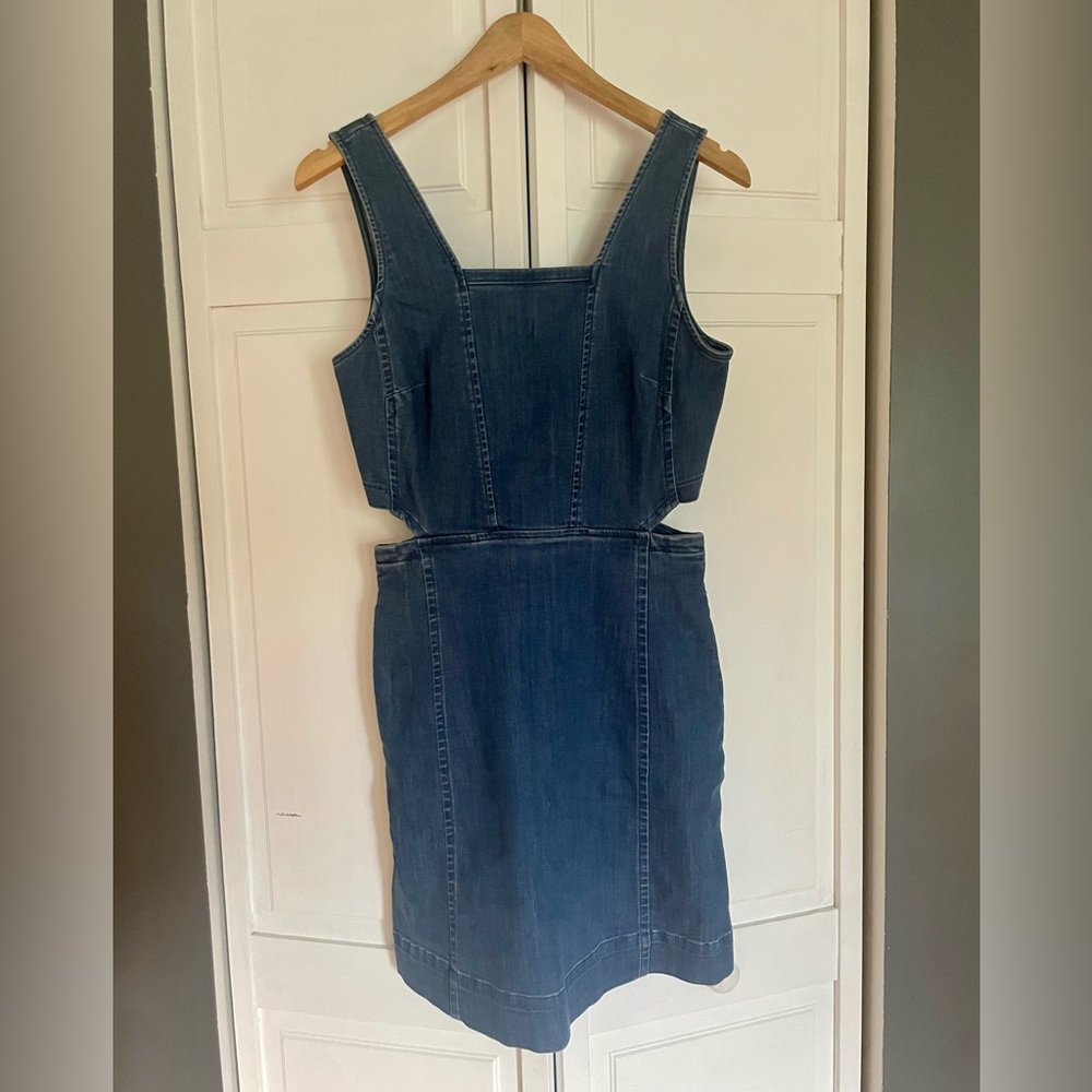 Madewell denim cutout dress with pockets